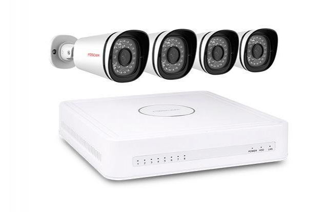 Foscam 8 Channel NVR with 4x 1080P IP Camera & 2TB HDD